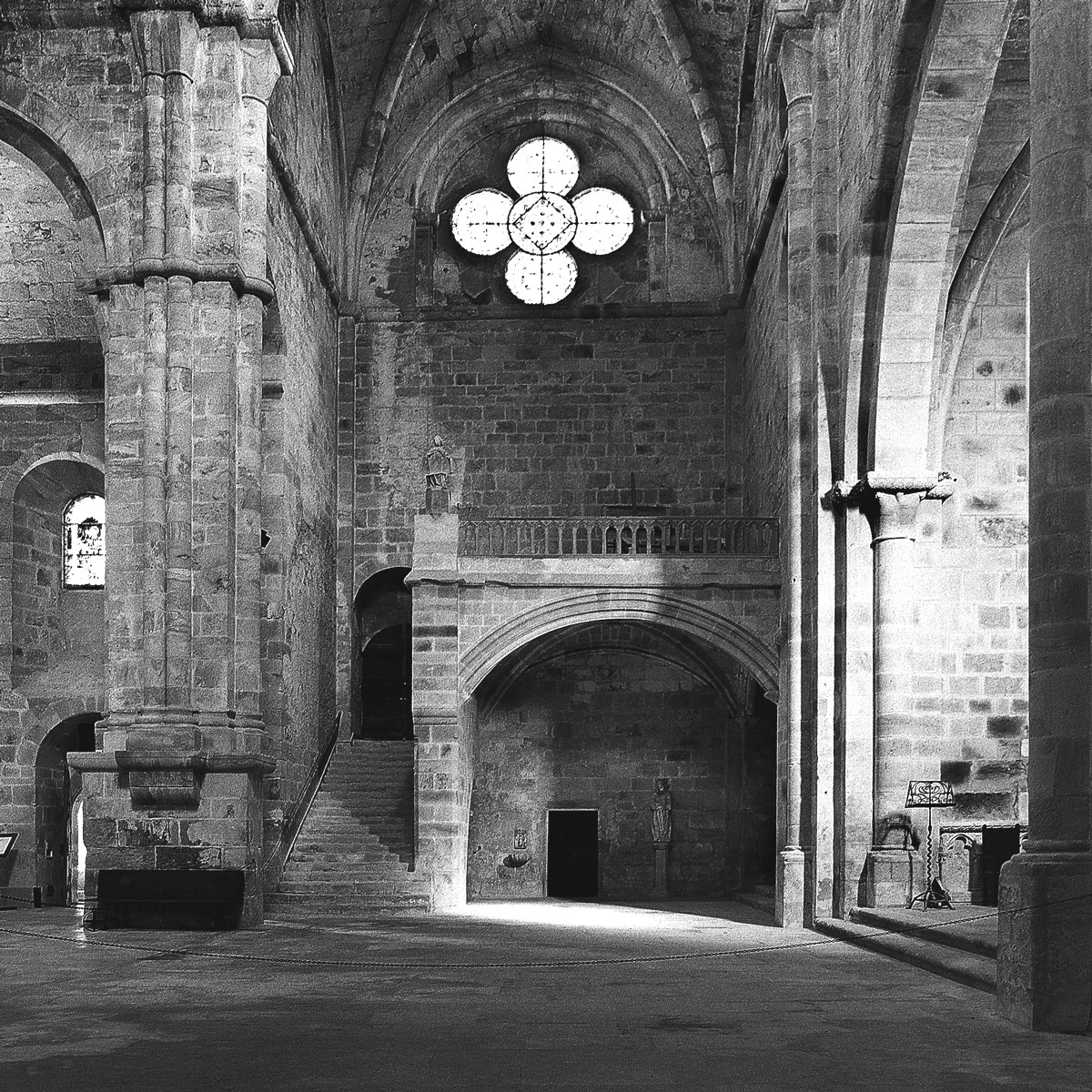 Marie VIDAL - auteure photographe artiste - Fontfroide - transept